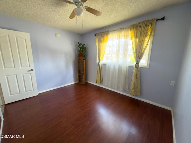 38251 Lisman Avenue, Palmdale CA: https://media.crmls.org/mediaz/907d75b0-93b9-4ece-bc23-bc3536bf8d15.jpg