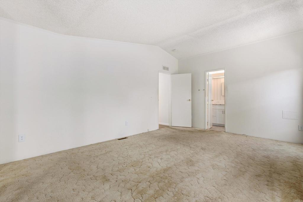 3535 Linda Vista Drive - photo 15