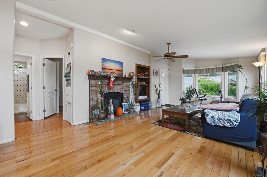 809 Discovery Street - photo 15