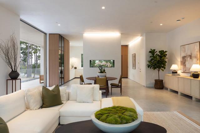 3159 Stevenson Drive, Pebble Beach CA: https://media.crmls.org/mediaz/907ecf83-9abe-4bda-ba66-4901f7d98e6d.jpg