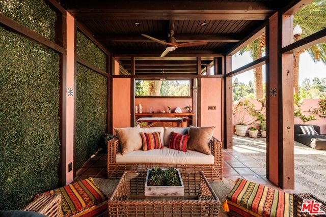 4 Bed Home for Sale in Los Angeles, California