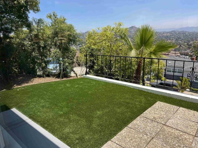 4334 Valle Dr., La Mesa CA: https://media.crmls.org/mediaz/9080071c-fdb1-4751-8599-676251673578.jpg