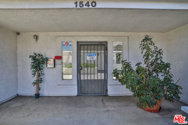 1540 N Bronson Avenue, Los Angeles CA: https://media.crmls.org/mediaz/90805158-cfd2-411a-b57e-6a068c2bd450.jpg
