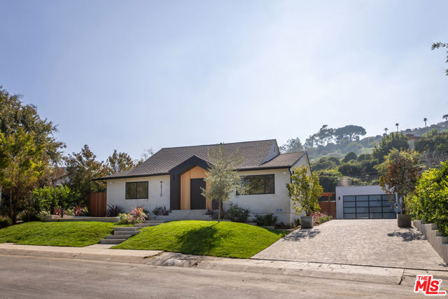 5110 Orange Place, Los Angeles CA: https://media.crmls.org/mediaz/9080c5e5-e6ea-4595-80db-8679dd263801.jpg