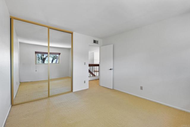 9574 Paseo Montril, San Diego CA: https://media.crmls.org/mediaz/9080e697-02c1-4a05-afcf-6663a0da2a01.jpg