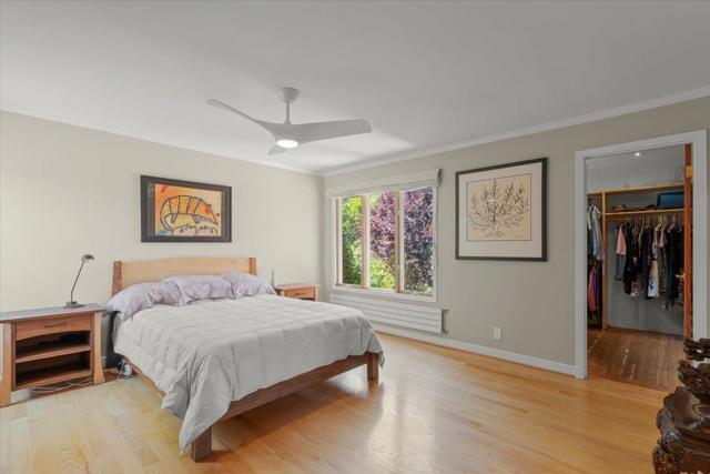 734 Oregon Avenue, San Mateo CA: https://media.crmls.org/mediaz/90811bed-b081-4ee2-a1b5-f4ab72a4a6f3.jpg