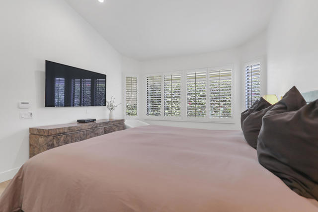 79754 Arnold Palmer, La Quinta CA: https://media.crmls.org/mediaz/908285da-b412-44a5-831c-8c8f718433fd.jpg