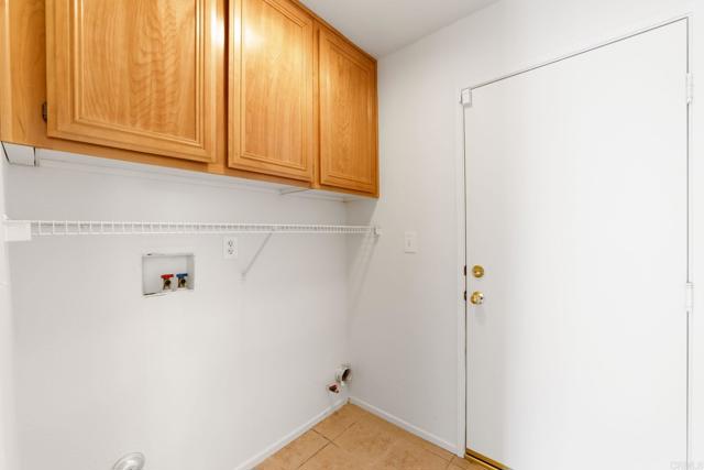 1115 Brown Bear Trail, Beaumont CA: https://media.crmls.org/mediaz/9082cca3-9f44-4145-be0a-6c5959346aa7.jpg