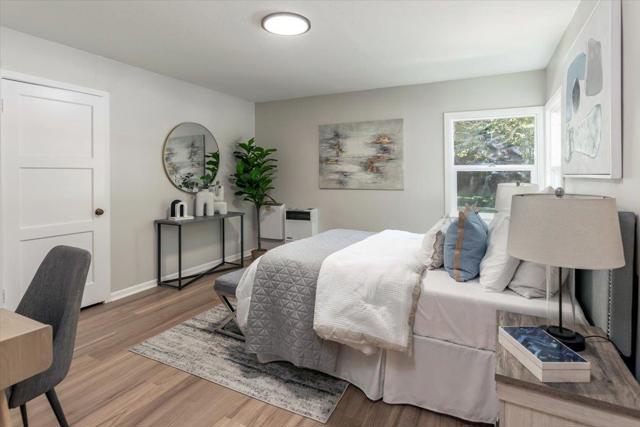 909 Myrtle Street, San Jose CA: https://media.crmls.org/mediaz/90841615-47f8-4e96-bb3f-8b6b23f98429.jpg
