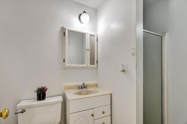 333 Elliot Street, San Francisco CA: https://media.crmls.org/mediaz/90849914-1ceb-4577-93b8-8ec10433ddaa.jpg