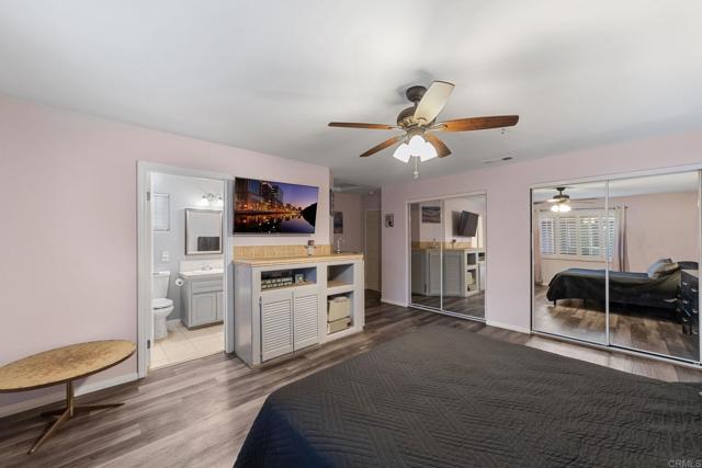 1223 12TH STREET, Imperial Beach CA: https://media.crmls.org/mediaz/9085d78e-a851-4982-abd8-85faf7568779.jpg