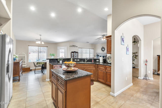 17717 Bangor Avenue, Hesperia CA: https://media.crmls.org/mediaz/9086234a-d27e-4348-b2c4-0ba3c22cb81d.jpg
