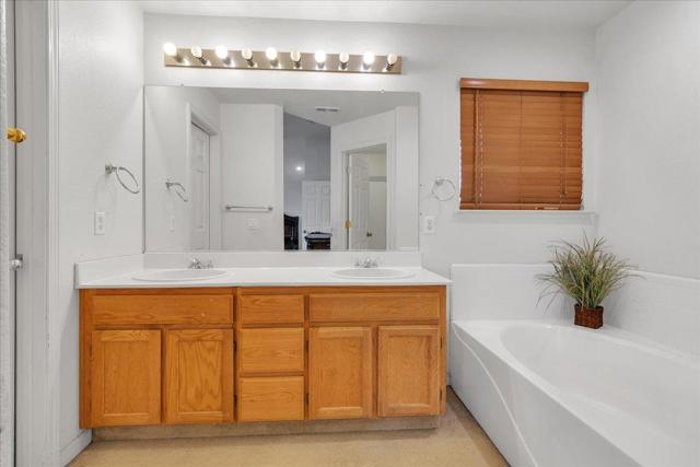 387 Anderson Street, Soledad CA: https://media.crmls.org/mediaz/908683c1-fb30-41d5-a13c-496f37a23b29.jpg