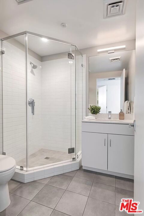 3 Bed Home for Sale in Santa Monica, California