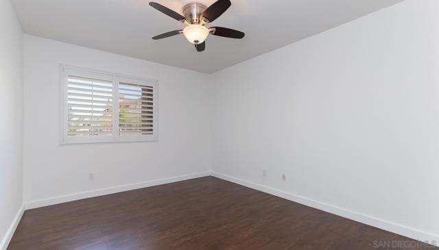 2037 Burton st, San Diego CA: https://media.crmls.org/mediaz/9087955b-19b6-42c1-b1e9-cf00cb90f9be.jpg