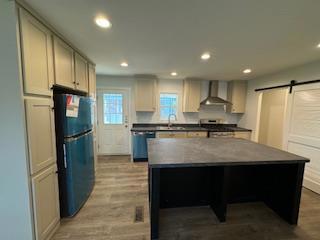 2295 Mcgownan Parkway, Olivehurst CA: https://media.crmls.org/mediaz/9087a6d4-198a-430c-bf7a-9305db75dc9c.jpg
