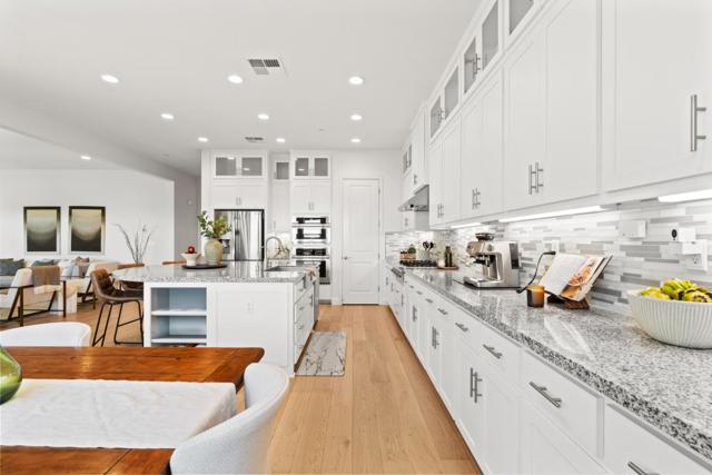 4190 Oak Knoll Drive, Dublin CA: https://media.crmls.org/mediaz/9087aadf-79b5-4ee7-927c-162b51333f29.jpg