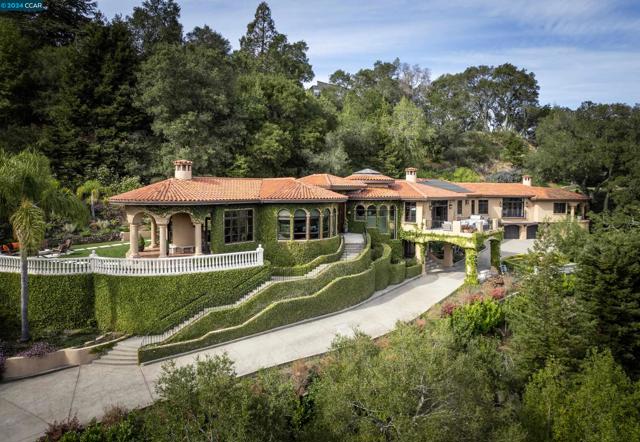 Details for 42 Tappan Ln, Orinda, CA 94563