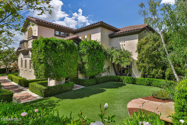 2589 Featherwood Street, Westlake Village CA: https://media.crmls.org/mediaz/90881a29-2c5d-4889-b13f-c6f94720b887.jpg