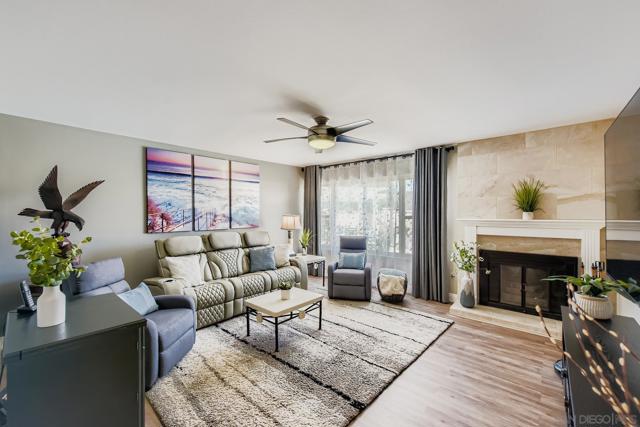 12450 Robison Blvd, Poway CA: https://media.crmls.org/mediaz/9088375f-11e2-4372-88df-05fc87a47e6c.jpg