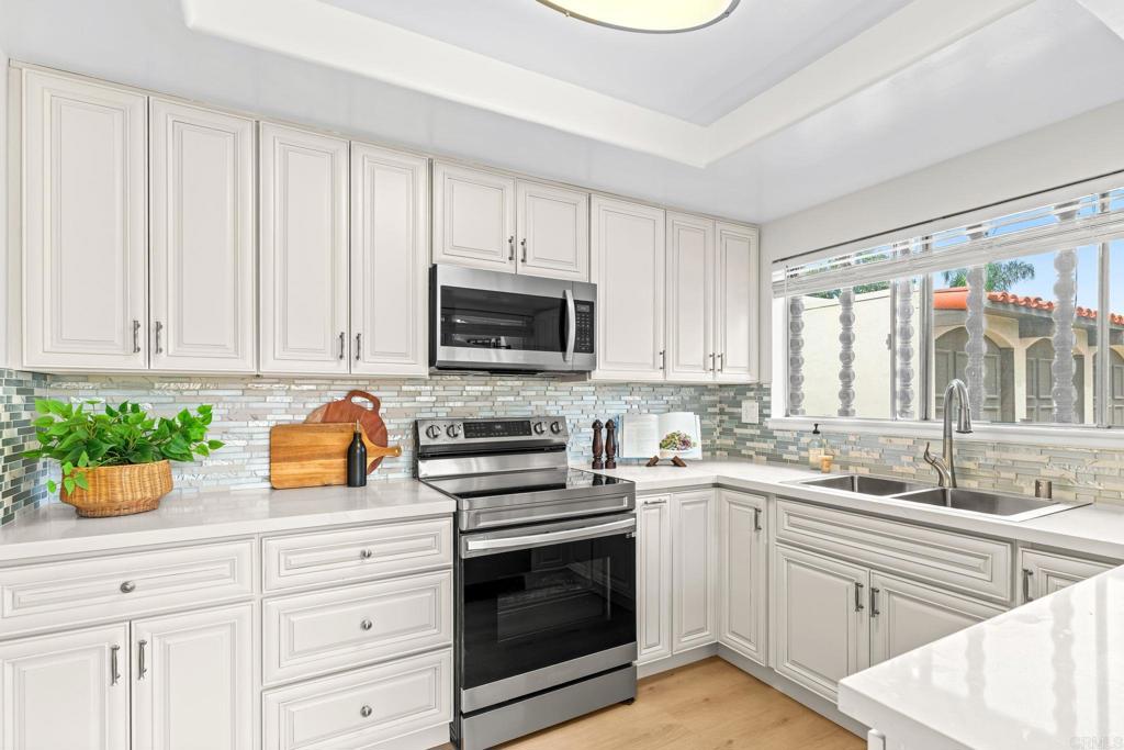 17031 Bernardo Center Drive - photo 9