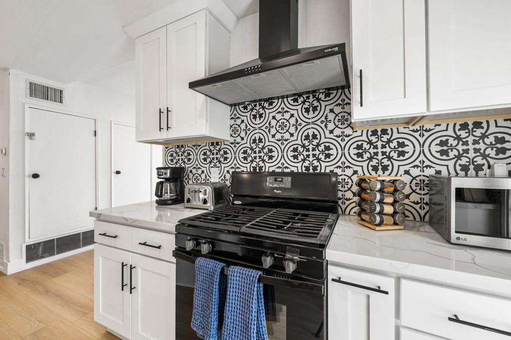 MLS #219138855DA image #9