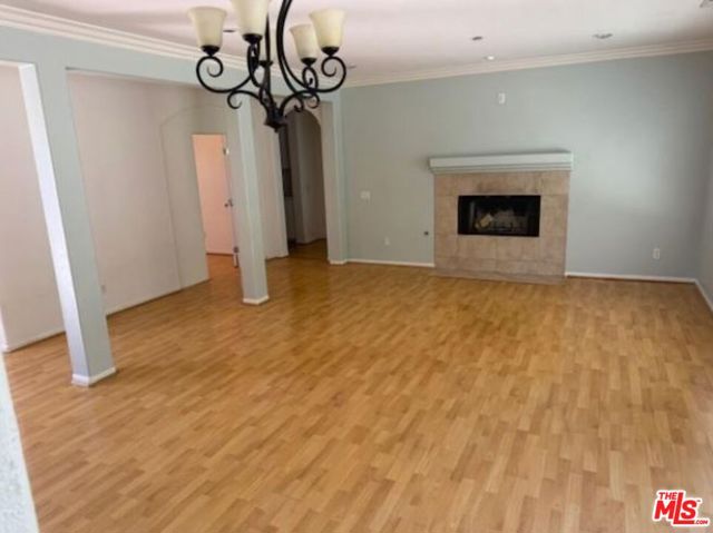 1808 Fallbrook Oaks Court, Fallbrook CA: https://media.crmls.org/mediaz/908a8752-3963-4ab3-8a23-b9f679ed1c94.jpg