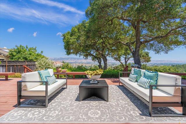 8710 Wild Iris Drive, Gilroy CA: https://media.crmls.org/mediaz/908adaad-f595-4a6d-a90b-d79c9997c547.jpg