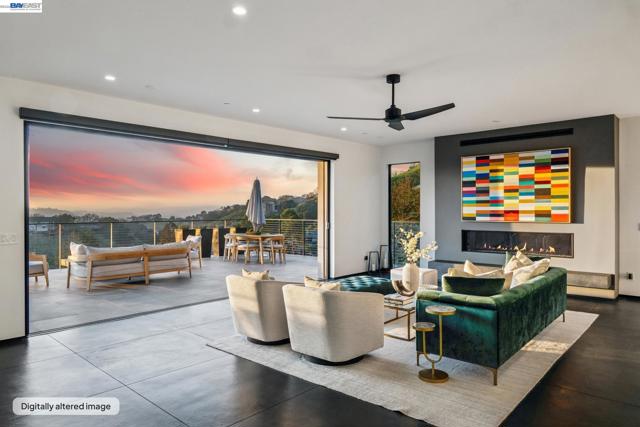 Image 4 of 60 For 2525 Biltmore Dr