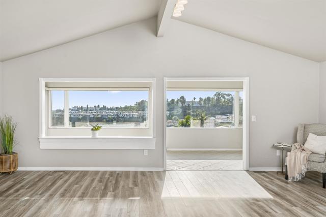 2010 W San Marcos Blvd #115, San Marcos CA: https://media.crmls.org/mediaz/908d2c72-35f1-4242-bc12-ba1317db299c.jpg