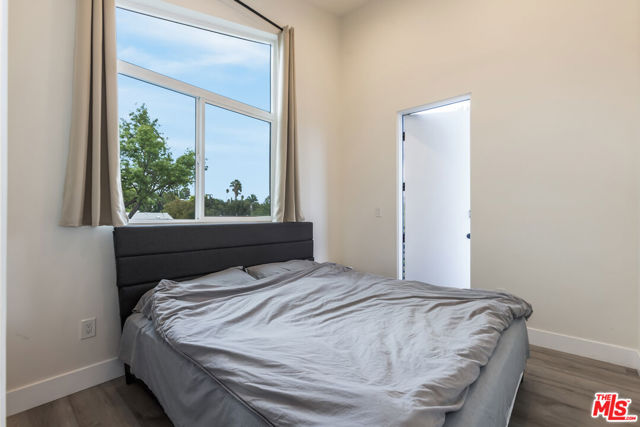 23320 Bassett Street, West Hills CA: https://media.crmls.org/mediaz/908d4785-b863-4111-ba4e-dfdd54480cf2.jpg