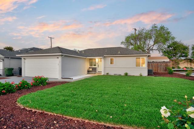 1723 Laine Avenue, Santa Clara CA: https://media.crmls.org/mediaz/908d6fbb-1bc4-4315-b218-c186c0fbae46.jpg