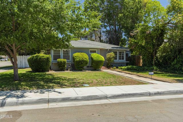 1730 Olive Street, Bakersfield CA: https://media.crmls.org/mediaz/908eba1a-d47d-45e5-a4e3-54db60d5b794.jpg