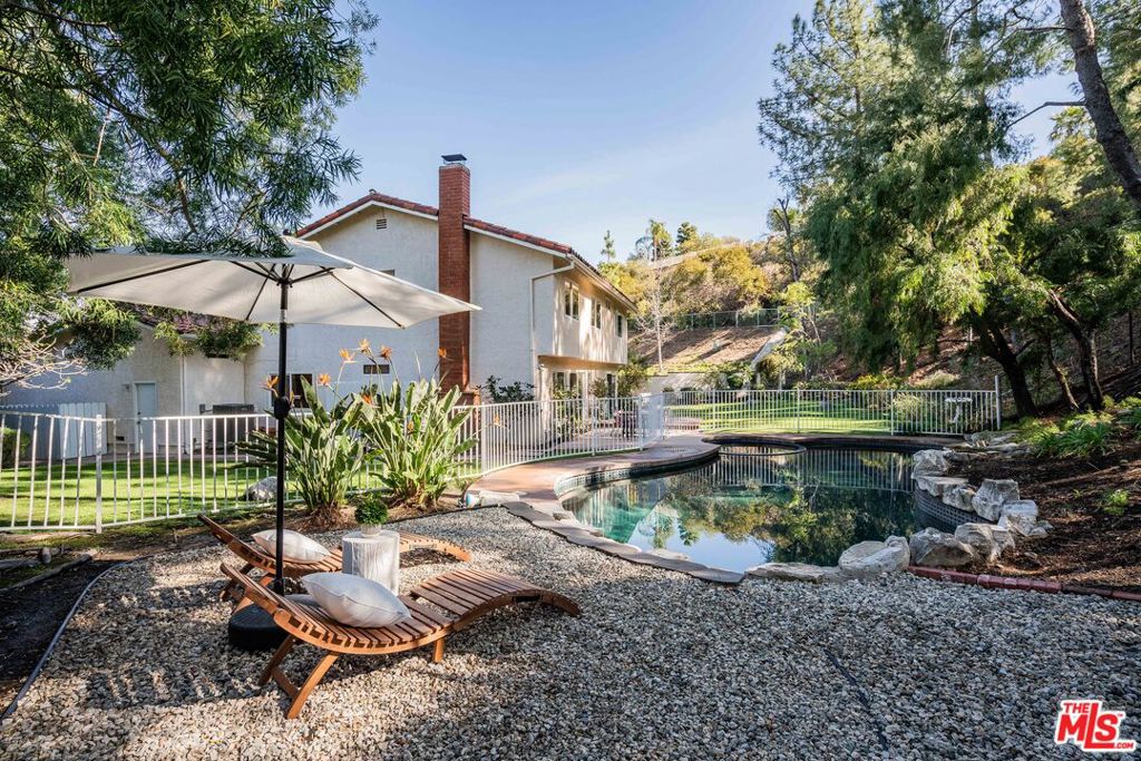 18116 Deer View Court