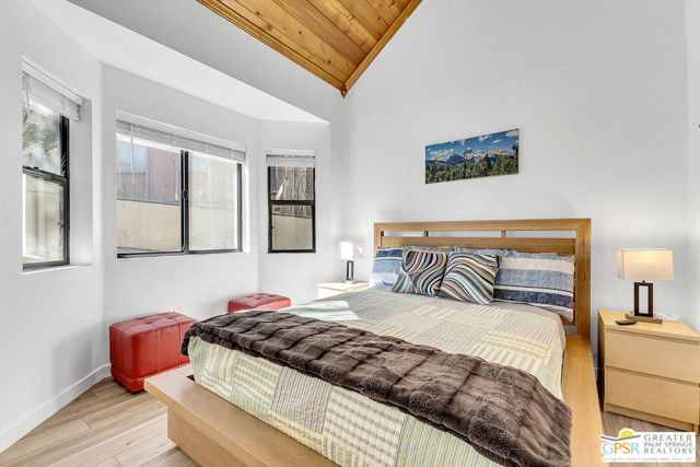 25181 Gail Drive, Idyllwild CA: https://media.crmls.org/mediaz/908f7cf2-bed5-43af-bb25-2829604dfa42.jpg