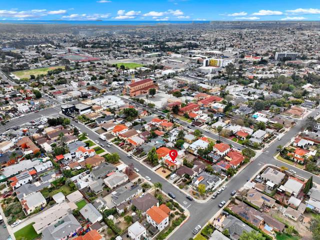 4574 58th St, San Diego, California 92115, 2 Bedrooms Bedrooms, ,1 BathroomBathrooms,Single Family Residence,For Sale,58th St,250019927SD