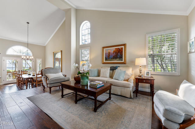 Detail Gallery Image 12 of 72 For 3153 Dragonfly St, Glendale,  CA 91206 - 4 Beds | 3 Baths