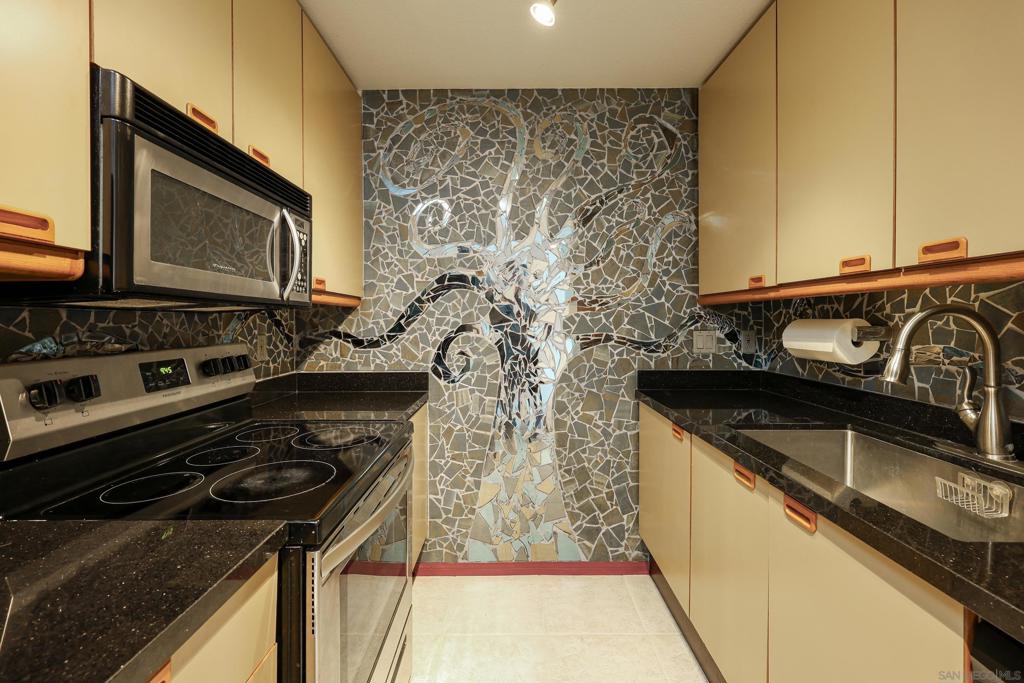 MLS #250035068SD image #7