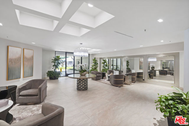 2102 Century Park Lane, Los Angeles CA: https://media.crmls.org/mediaz/90937919-6259-4f39-a0b6-7640d57a1ec4.jpg