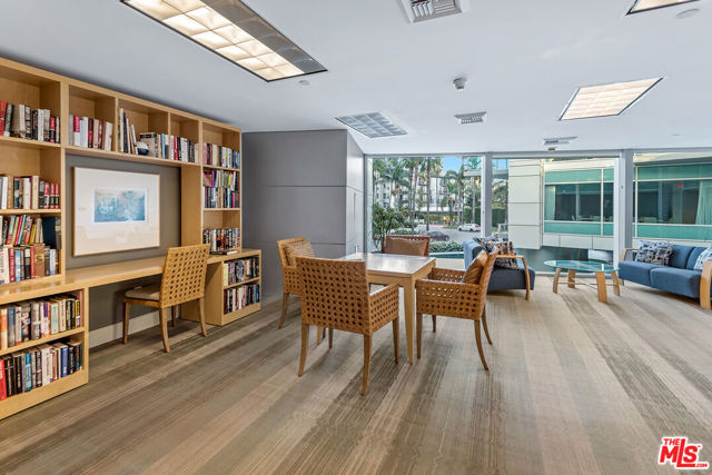 13600 Marina Pointe Drive, Marina del Rey CA: https://media.crmls.org/mediaz/9093b4a1-d68a-4ced-b480-a0fd818a9cdd.jpg