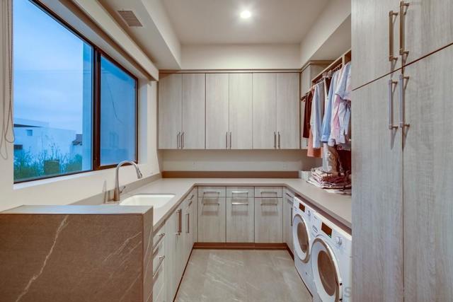 2885 Gate Three Place, Chula Vista CA: https://media.crmls.org/mediaz/9093d0f5-2d61-4bcd-b74f-2c2c2899a77c.jpg