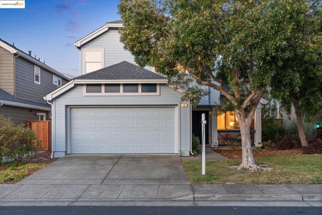 102 Waterview Dr, Richmond CA: https://media.crmls.org/mediaz/9093f8cb-98d0-41fe-b1f9-9894aab76e97.jpg
