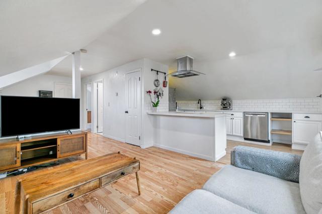 351 S 23rd Street, San Jose CA: https://media.crmls.org/mediaz/9094e6ab-ec52-403c-829f-365fe92931ea.jpg