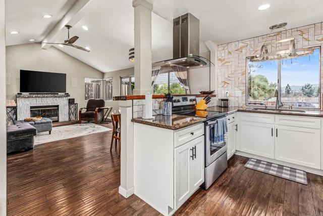 Detail Gallery Image 10 of 37 For 1887 Guilder Gln, Escondido,  CA 92029 - 3 Beds | 2 Baths