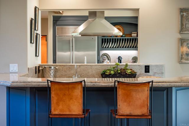 14479 Emerald Lane, Rancho Santa Fe CA: https://media.crmls.org/mediaz/909598c8-449a-46fa-87c5-422642756b71.jpg