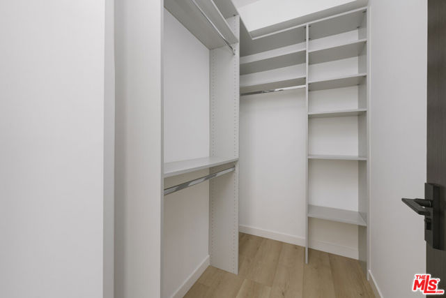 Image 8 of 21 For 5845 David Avenue