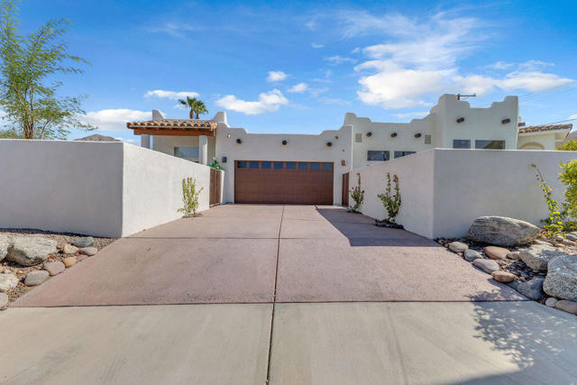 77440 Calle Ensenada, La Quinta CA: https://media.crmls.org/mediaz/9098e500-6d0b-4b37-8290-867cd942a72d.jpg