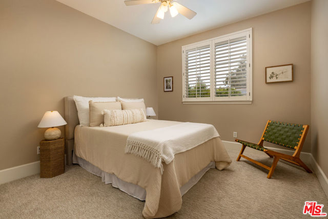 2767 Avenida De Autlan, Camarillo CA: https://media.crmls.org/mediaz/9099012c-8620-4f20-a017-486f178afd72.jpg