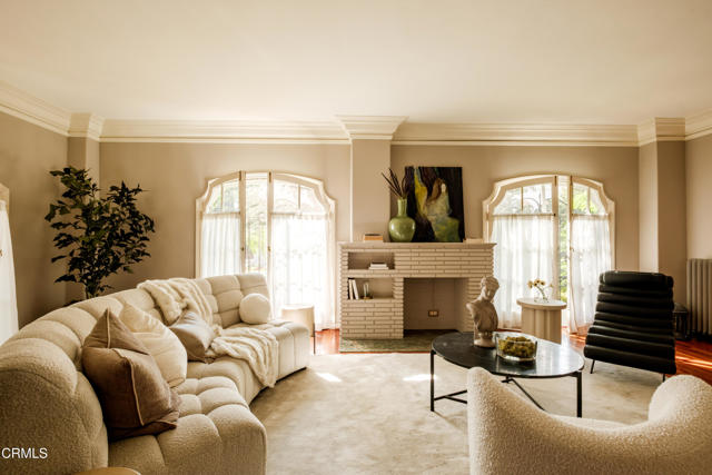 Detail Gallery Image 12 of 62 For 80 N Euclid Ave #102,  Pasadena,  CA 91101 - 2 Beds | 2 Baths