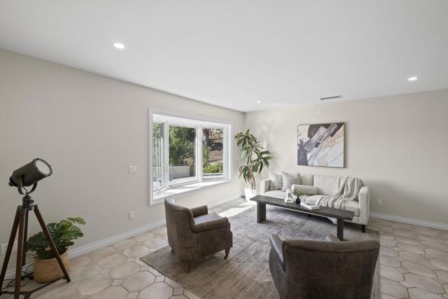 Home for Sale in Escondido